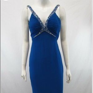 Color BLACK Size 8 Gown runs small worn once